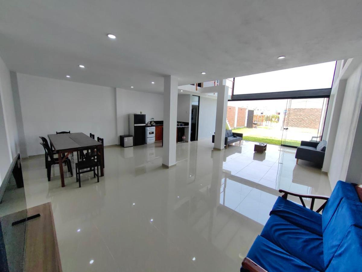 Casa De Playa Con Piscina Villa Ancon Exterior photo